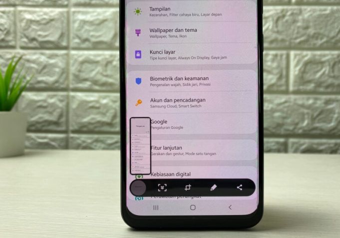 Trik Screenshot Samsung! Memahami Cara Setting Screenshot Samsung yang Benar Dengan Fitur Tersembunyi! 4 Cara Setting Screenshot Samsung, Screenshot Panjang di HP Samsung