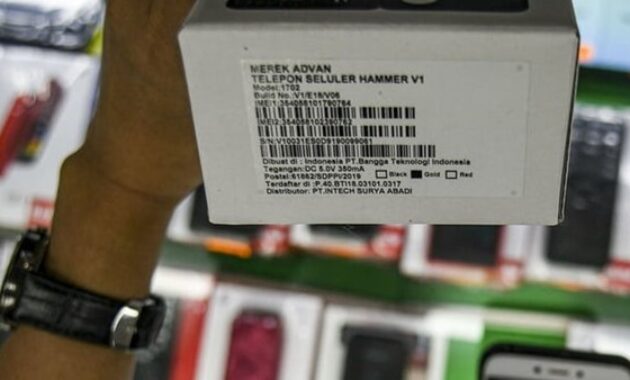 Gambar 2. Cara melacak HP hilang dengan IMEI