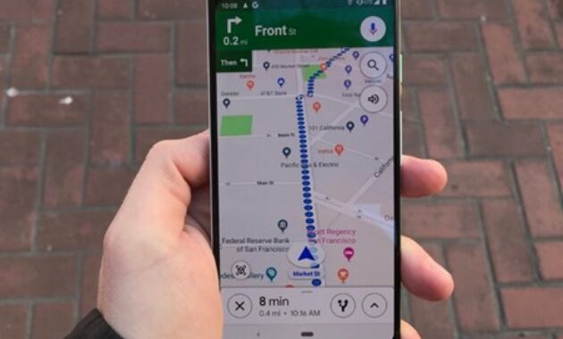 Gambar 2. Fitur berbagi lokasi di Whatsapp