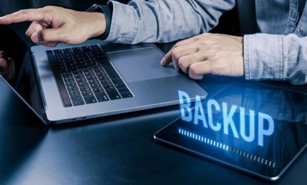 Gambar 3. Backup data secara berkala