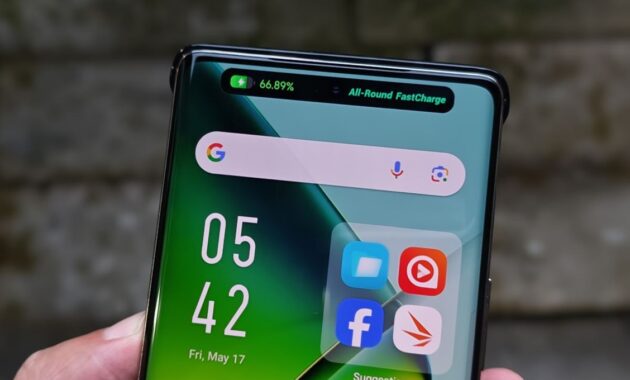 Gambar 2. Cara screenshot HP Infinix pakai kombinasi tombol