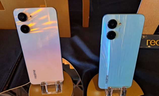 Gambar 2. Cek garansi realme pakai aplikasi realme link