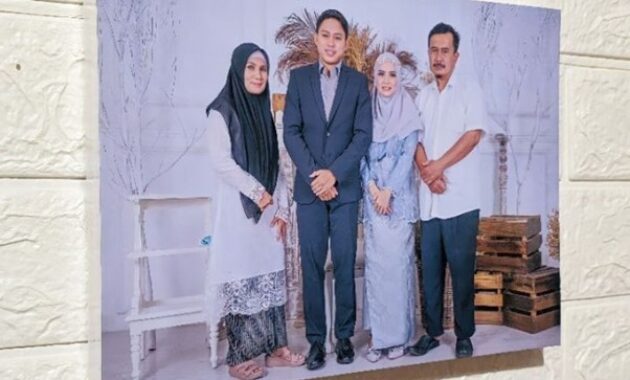 Gambar 1. Ukuran foto 12R