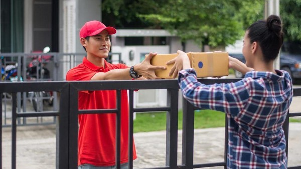 Received at Warehouse JNE, Tips Biar Pengiriman Lancar