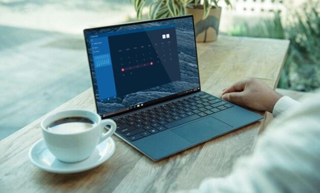 Gambar 2. Laptop tipis layar akurat 