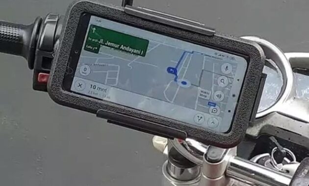 Gambar 3. Support GPS & Maps karena rotasi holder 360 derajat