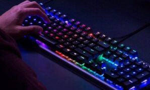 Gambar 3. Kenyamanan maksimal dengan layout TKL (Tenkeyless) dan kabel braided