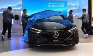 Gambar 1. Mobil listrik jarak jauh terbaru