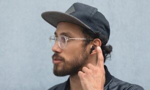 Gambar 1. TWS earphone terbaik di shopee