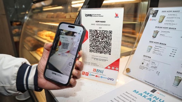 Gambar 1. Cara bayar pakai QRIS dengan aman