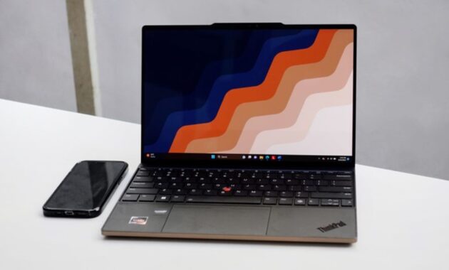 Gambar 1. Laptop lenovo thinkpad bisnis