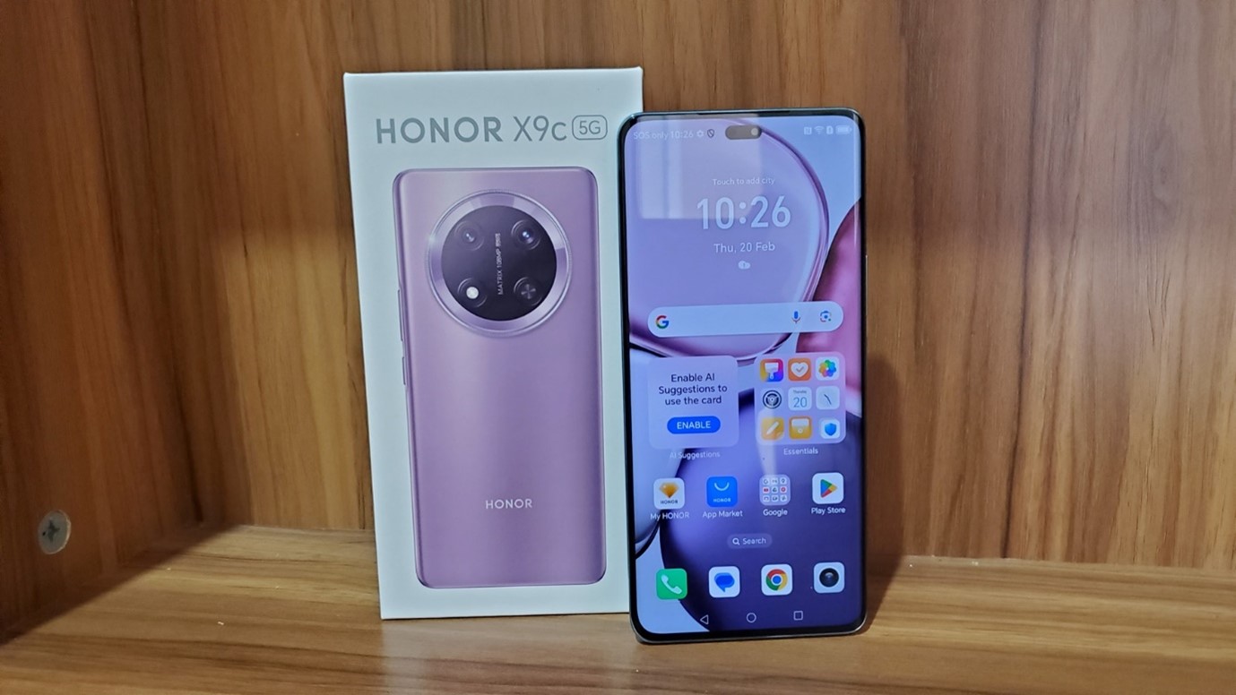 Gambar 1. Review HP Honor terbaru