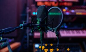 Gambar 1. AI Generatif Audio untuk Musik dan Voiceover Creator
