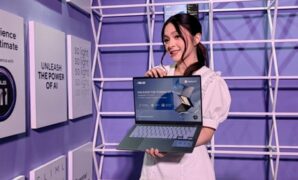 Gambar 1. ASUS Vivobook dengan Windows 12 Copilot AI