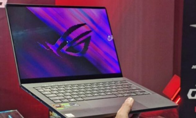 Gambar 1. Windows 12 Copilot AI di Laptop Gaming ASUS ROG