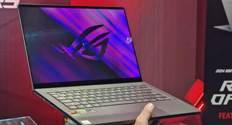 Gambar 1. Windows 12 Copilot AI di Laptop Gaming ASUS ROG