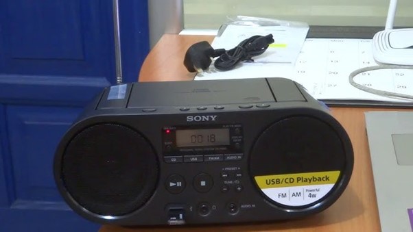 Gambar 1. Radio Digital Sony