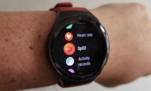 Gambar 1. Smartwatch Huawei GT
