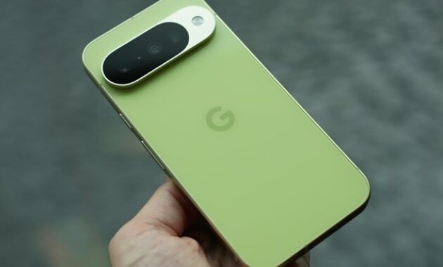 Gambar 2. Desain Smartphone Google Pixel