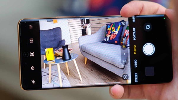 Gambar 1. HP terbaik untuk foto dan video media sosial