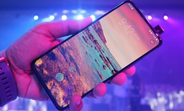 Gambar 2. Editor Bawaan dan Sudut Pandang Luas