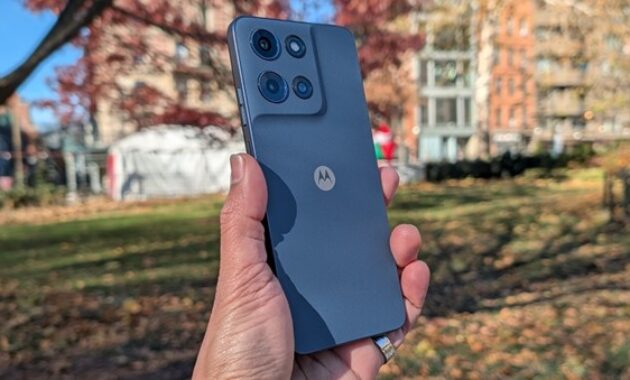 Gambar 3. Siapa paling cocok pakai motorola?