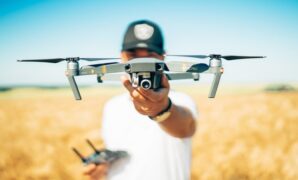 Gambar 1. Drone terbaik untuk pengambilan gambar sinematik