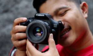 Gambar 1. Kamera Canon dengan stabilisasi gambar terbaik