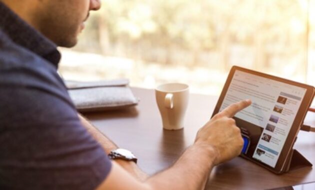 Gambar 1. Tablet dengan penyimpanan besar untuk produktivitas