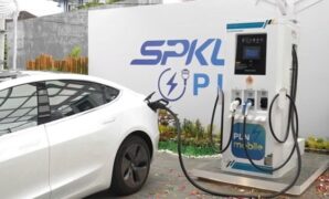 Gambar 1. Keunggulan mobil listrik dibanding mobil bensin