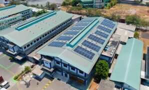Gambar 1. Sistem PLTS atap untuk efisiensi energi listrik