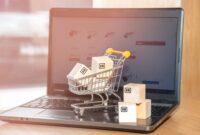Gambar 1. Perbedaan e-commerce dan marketplace
