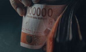 Gambar 1. Perbedaan inflasi dan deflasi yang wajib dipahami