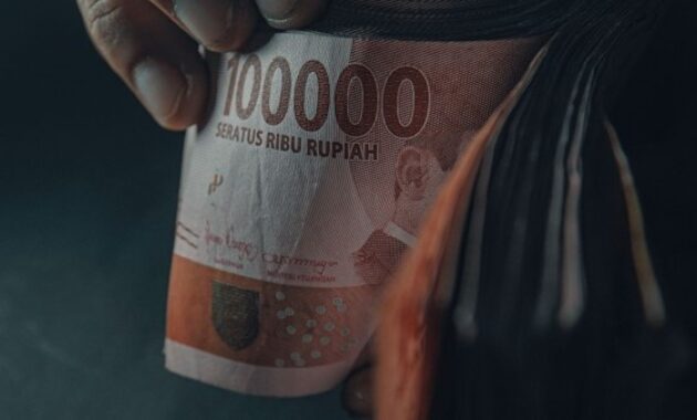 Gambar 1. Perbedaan inflasi dan deflasi yang wajib dipahami